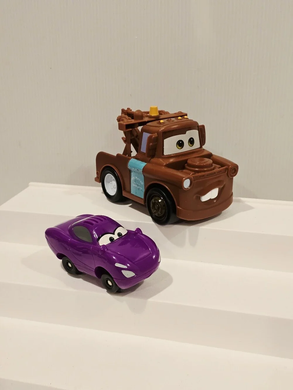 Disney Pixar Cars Talking Car Set Mater and Holley Shiftwell